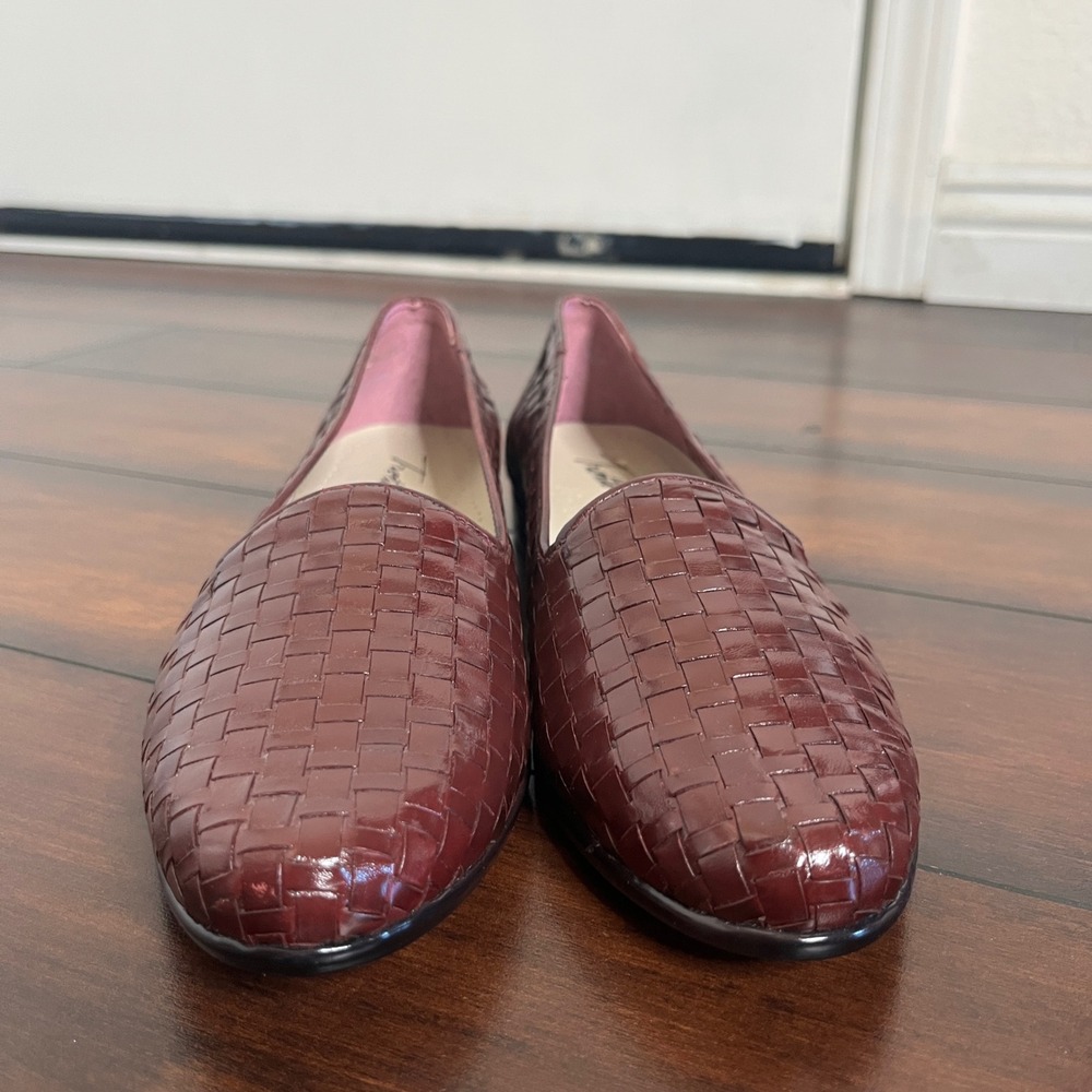 New Trotter Liz III Flats Loafers Women Size 7.5 Burgundy Leather Basketweave - Picture 5 of 11